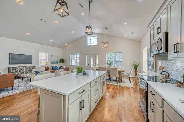 117 WASHINGTON AVE, Upper Chichester, PA 19014