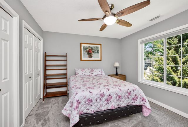 4011 NE Gardenia Lane, Ankeny, IA 50021