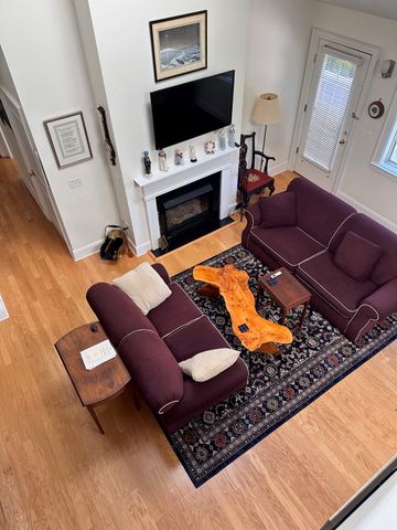 33 Intrepid Circle 405, Marblehead, MA 01945