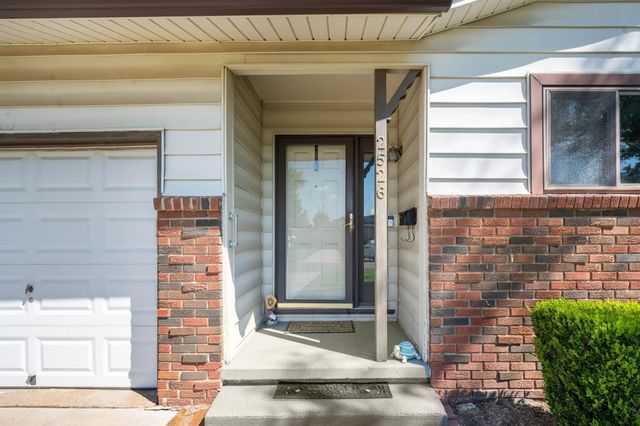 2526 W 30th St. S., Wichita, KS 67217