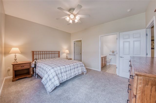 2072 Winchester Ct, Connoquenessing Twp, PA 16053