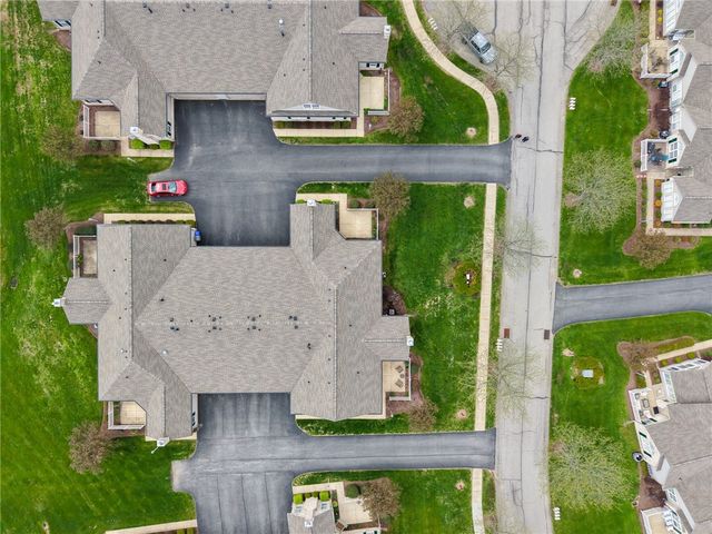 2072 Winchester Ct, Connoquenessing Twp, PA 16053