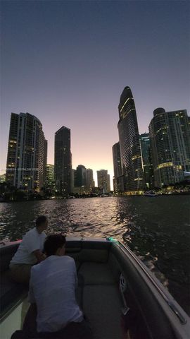 910 West Ave, Miami Beach, FL 33139