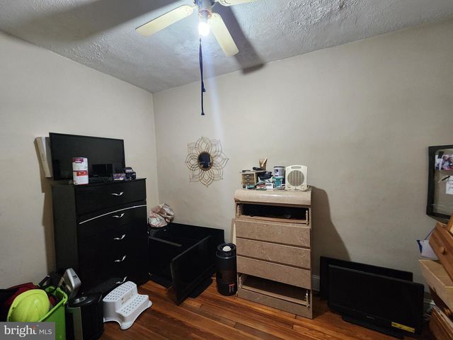 2911 MCELDERRY ST, Baltimore, MD 21205