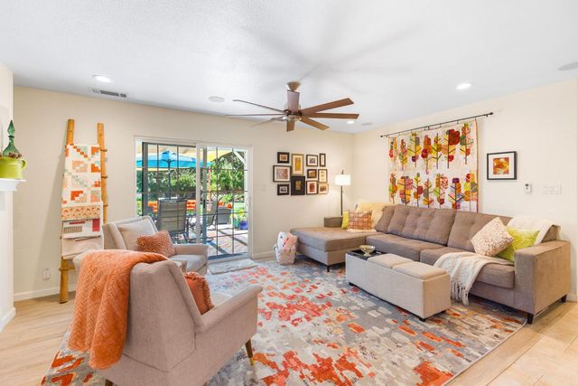 6708 Chastain St, Orangevale, CA 95662