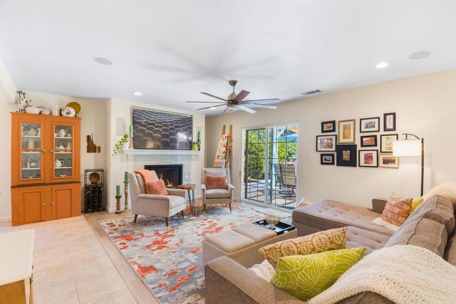 6708 Chastain St, Orangevale, CA 95662