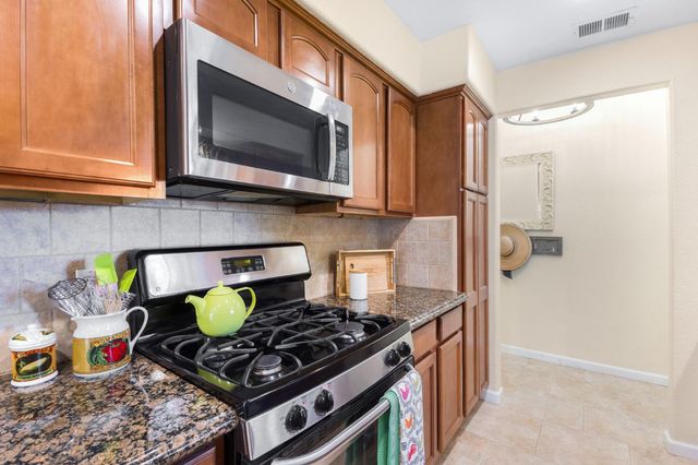 6708 Chastain St, Orangevale, CA 95662