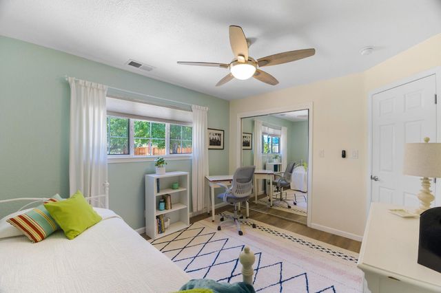6708 Chastain St, Orangevale, CA 95662
