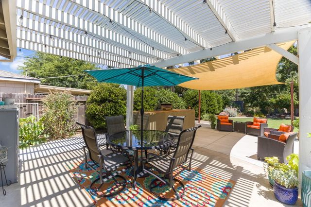 6708 Chastain St, Orangevale, CA 95662