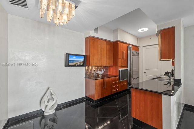18101 Collins Ave 1502, Sunny Isles Beach, FL 33160