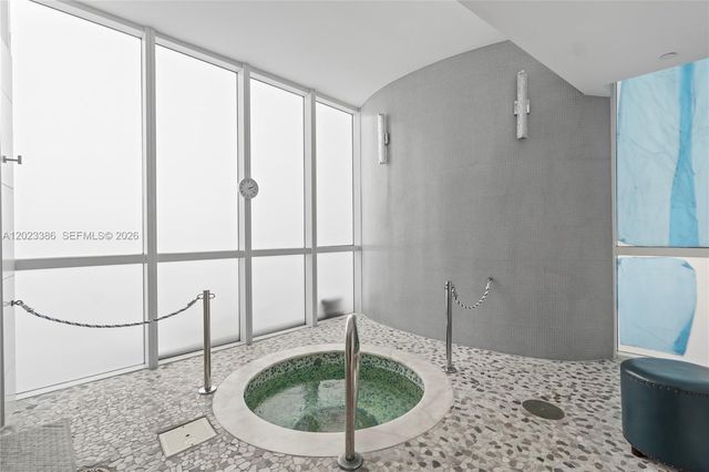 18101 Collins Ave 1502, Sunny Isles Beach, FL 33160
