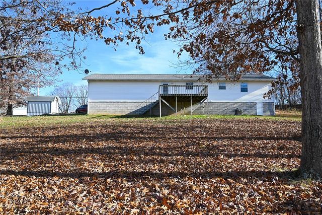 3361 Cottonwood Road, Harrison, AR 72601