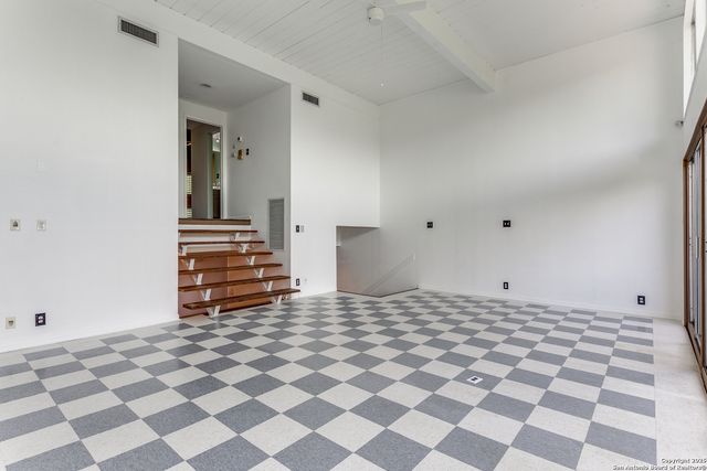 3102 Eisenhauer Rd Apt B20, San Antonio, TX 78209