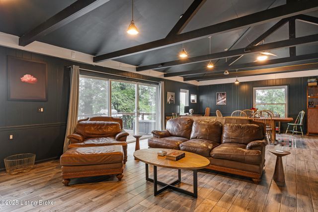 6410 Transylvania Beach Rd, Prospect, KY 40059