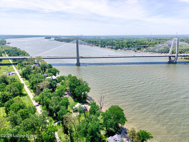 6410 Transylvania Beach Rd, Prospect, KY 40059