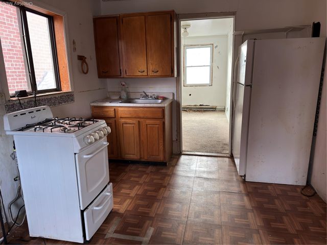 124-12 7th Avenue, College Point, NY 11356