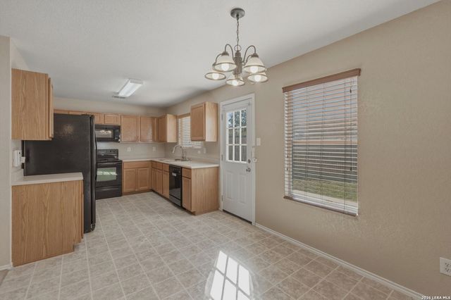 7810 Liberty Horse, Selma, TX 78154