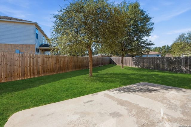 7810 Liberty Horse, Selma, TX 78154