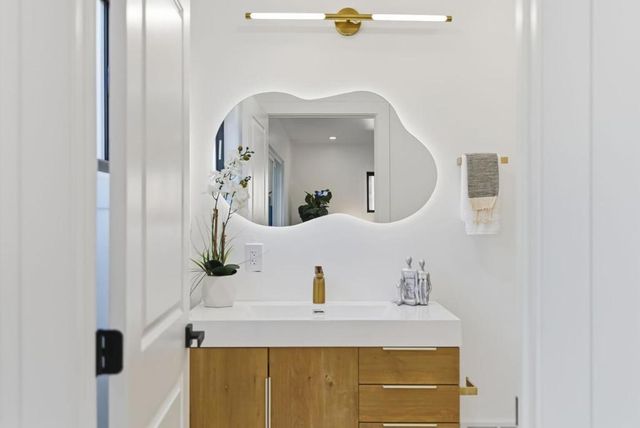 17838 Walnut Road, Castro Valley, CA 94546