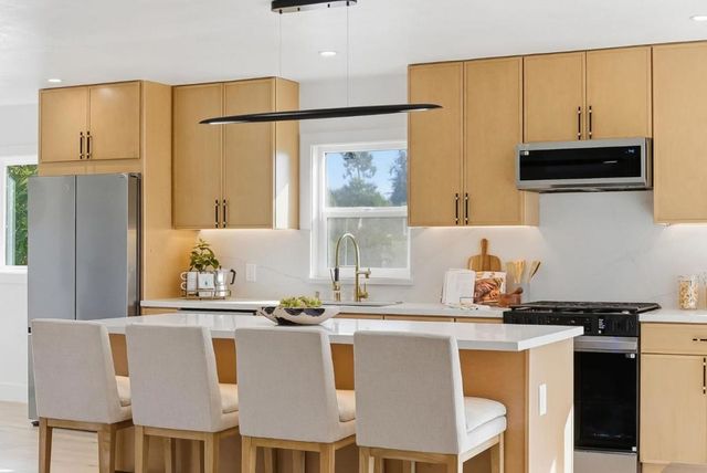 17838 Walnut Road, Castro Valley, CA 94546