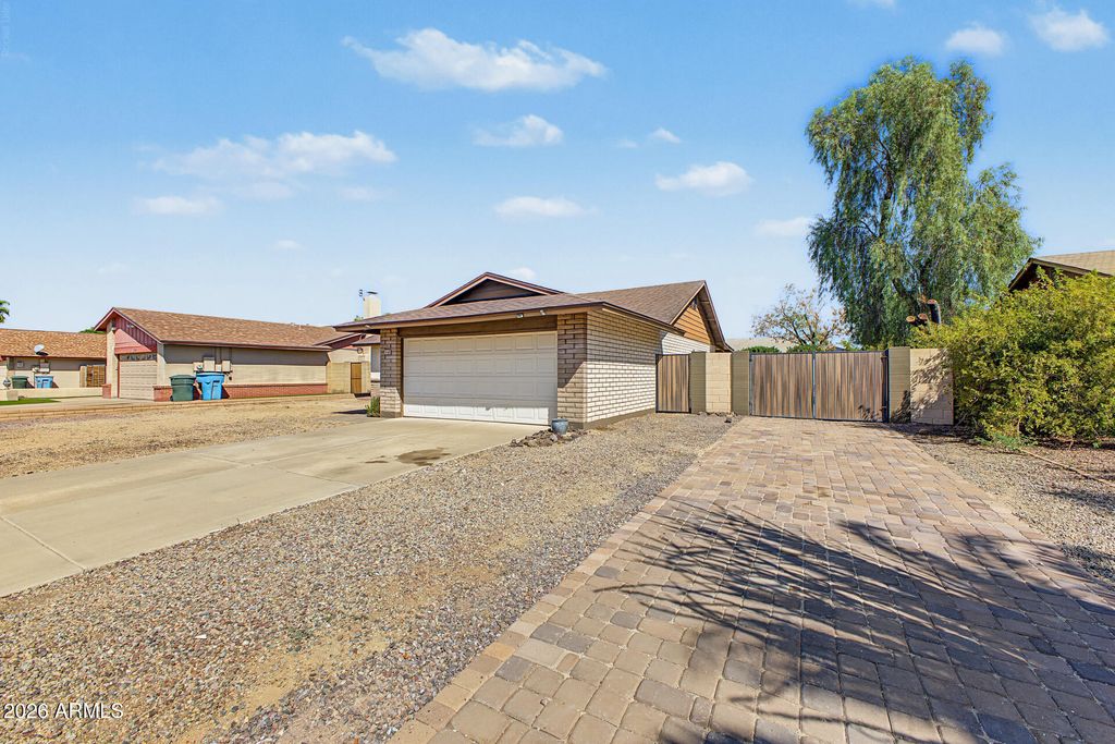 3040 W PHELPS Road, Phoenix, AZ 85053 — photo 3