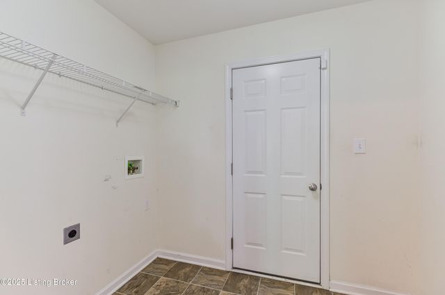 220 Rockcrest Way, Louisville, KY 40245