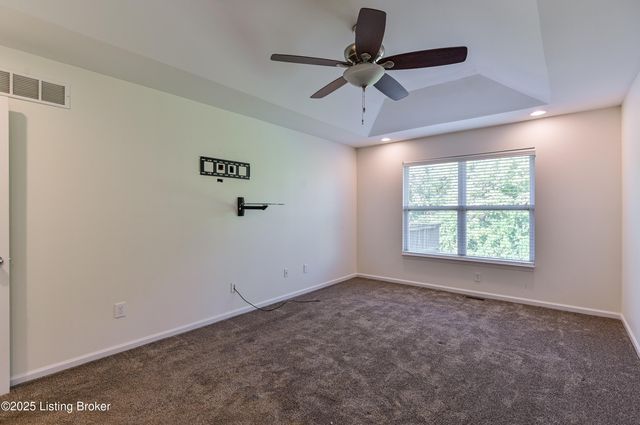 220 Rockcrest Way, Louisville, KY 40245