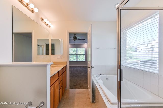 220 Rockcrest Way, Louisville, KY 40245