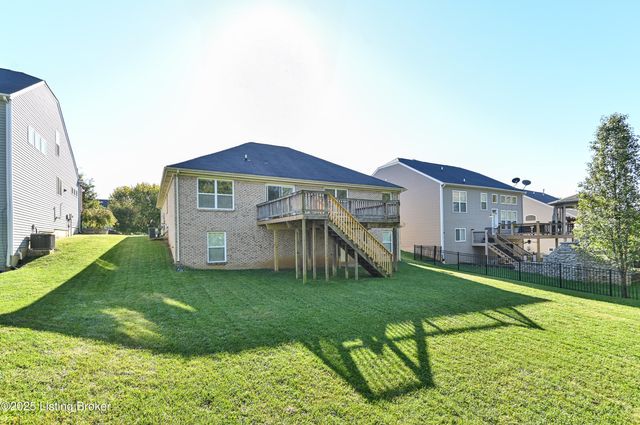 220 Rockcrest Way, Louisville, KY 40245