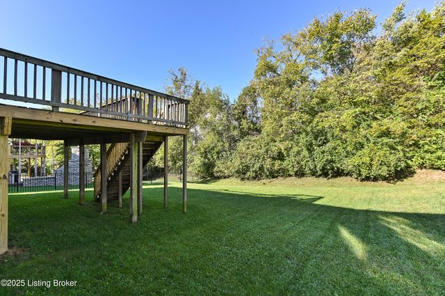 220 Rockcrest Way, Louisville, KY 40245