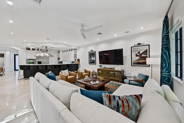 804 N Rio Vista Boulevard, Fort Lauderdale, FL 33301