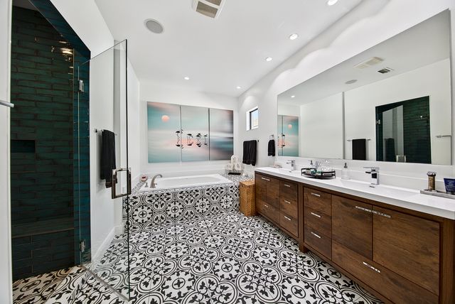 804 N Rio Vista Boulevard, Fort Lauderdale, FL 33301