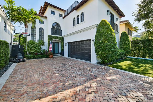 804 N Rio Vista Boulevard, Fort Lauderdale, FL 33301
