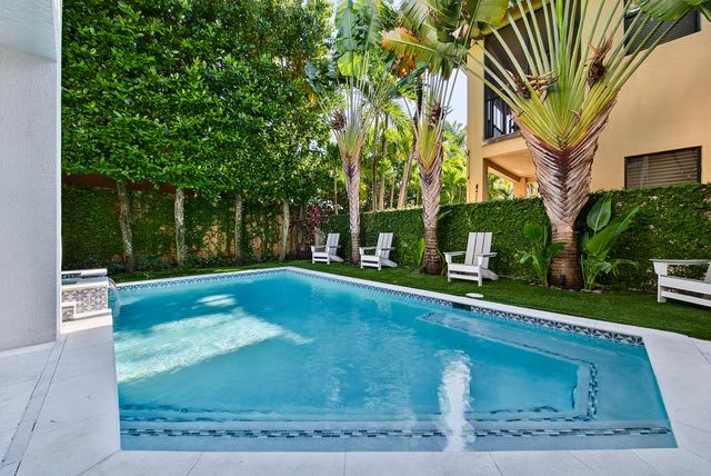 804 N Rio Vista Boulevard, Fort Lauderdale, FL 33301