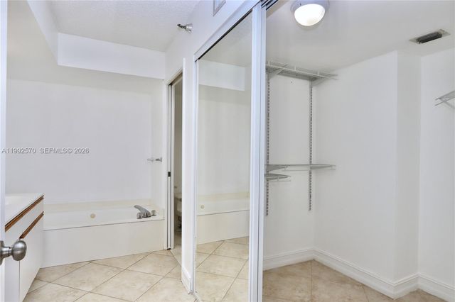3500 Mystic Pointe Drive 1207, Aventura, FL 33180
