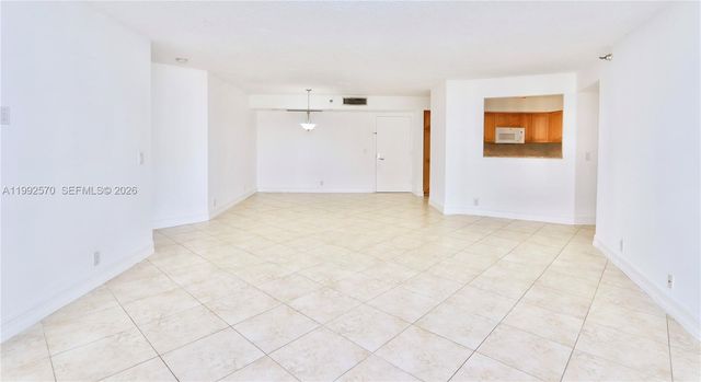 3500 Mystic Pointe Drive 1207, Aventura, FL 33180