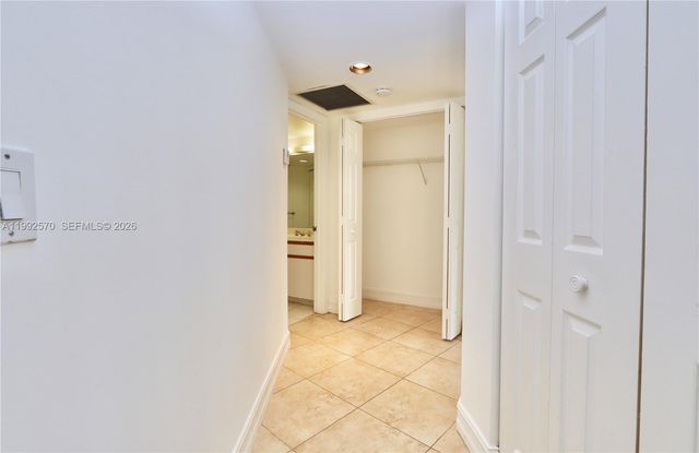 3500 Mystic Pointe Drive 1207, Aventura, FL 33180