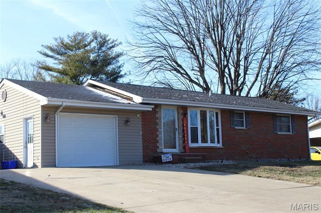 329 Reno Avenue, East Alton, IL 62024