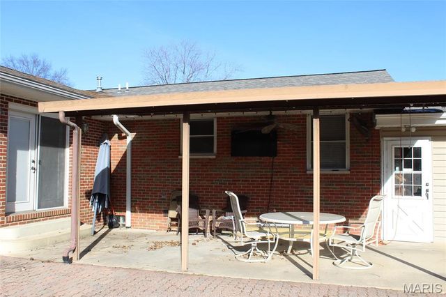 329 Reno Avenue, East Alton, IL 62024