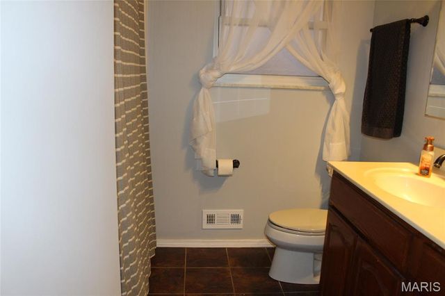 329 Reno Avenue, East Alton, IL 62024