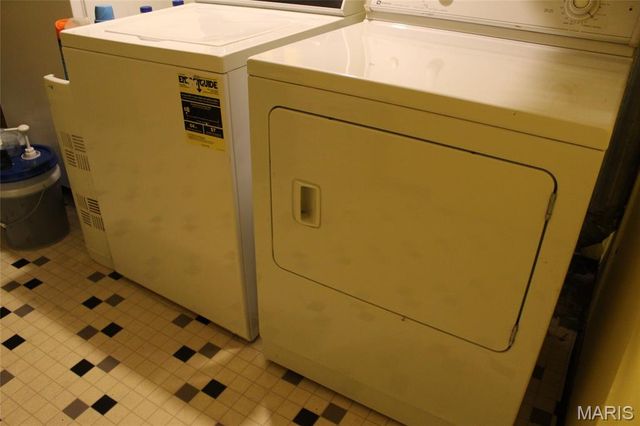 329 Reno Avenue, East Alton, IL 62024