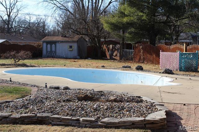 329 Reno Avenue, East Alton, IL 62024