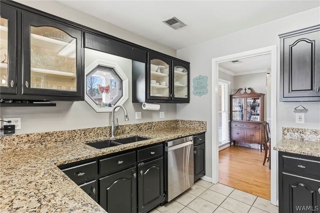 2709 Englewood, Tuscaloosa, AL 35405