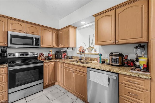 6056 Joplin AVE, Fort Myers, FL 33905