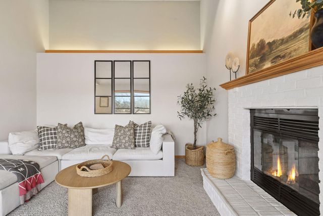 5220 Yorktown Lane N, Plymouth, MN 55442