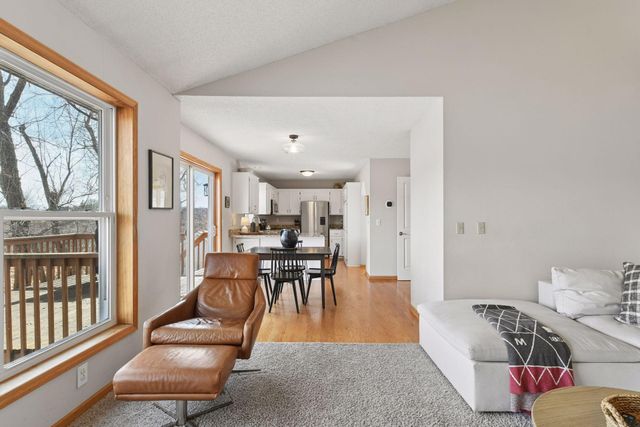 5220 Yorktown Lane N, Plymouth, MN 55442