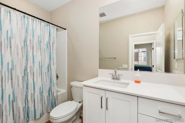 1227 Sunrise Vw 105, San Marcos, CA 92078