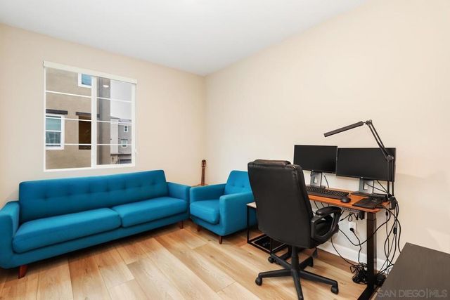 1227 Sunrise Vw 105, San Marcos, CA 92078