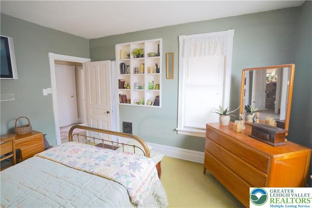 22 Dowell Street, Slatington Boro, PA 18080