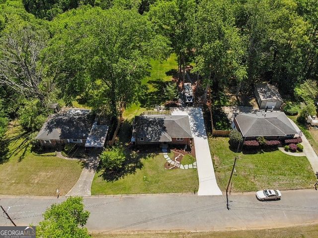 3306 Woodview Drive SE, Smyrna, GA 30082